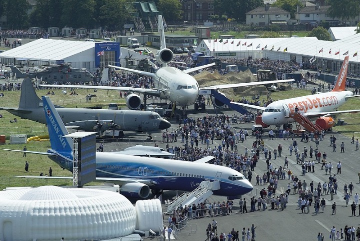 英國范堡羅航空航天展覽會Farnborough Airshow(m.cqmrd.com)